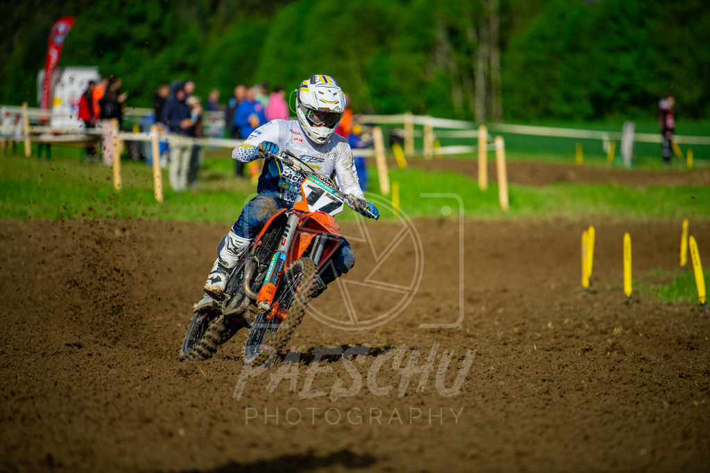 PRS (24) | Paeschuphoto Shop - Wer nicht sucht der auch nicht findet.Ob Motocrossbilder oder von einem besuchtem Spiel, Hauptsache Action. - Realisiert mit Pictrs.com