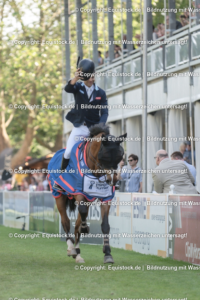 20230528_17_CSI4_Hess.Min.Präs_0406 | equistock