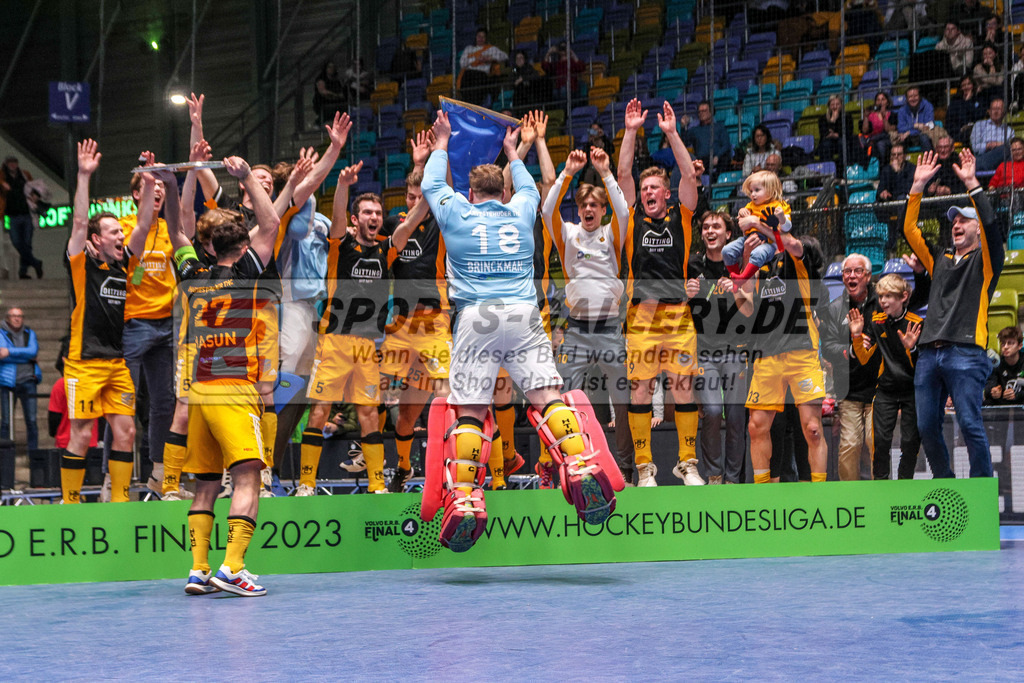 MJ_20230204-HTHC-Alster-Finale M-41 | Harvestehuder THC - Der Club an der Alster am 5.2.2023 in der Ballsporthalle, Frankfurt am Main