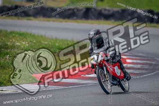pubi1618 | Professionelle Fotos von Sportveranstaltungen, aber auch Hochzeiten und anderen Events. - Realisiert mit Pictrs.com