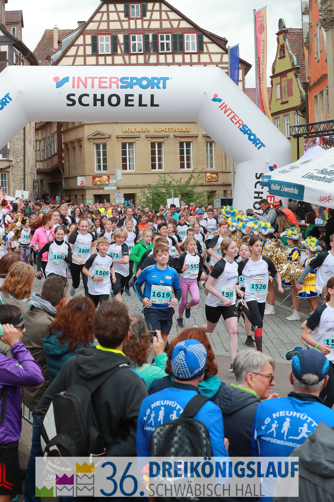 Stadtwerke Schüler und Jugendlauf 1,7km | 3koenigslauf 2022 Stadtwerke Schüler und Jugenlauf 1,7km - Realisiert mit Pictrs.com