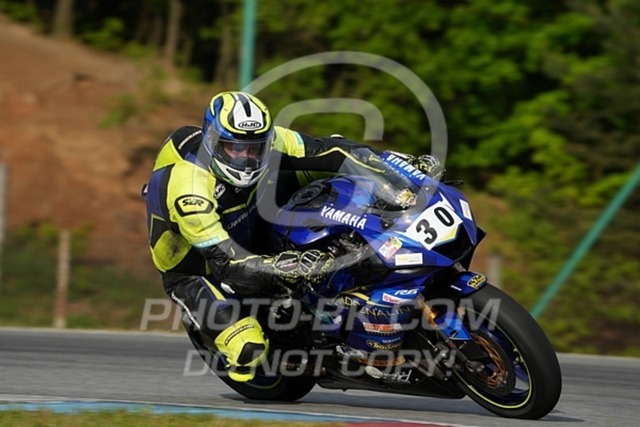 2024_05_03_PBK_13570 | Sportfotografie; SlowMotion; Video; Rennstrecke; Hafeneger; Speer; Racing; RSE; BMW; CBO; Trackday; Motorsportarena; Hockenheimring; Brno; Most; Barcelona; Valencia