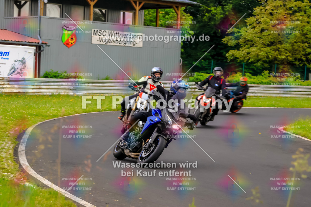 VBK-6349 | Hier findet Ihr Bilder von Touristenfahrten auf der Nürburgring Nordschleife oder von anderen Veranstaltungen die ich besucht habe. Viel Spass beim Durch Schauen 