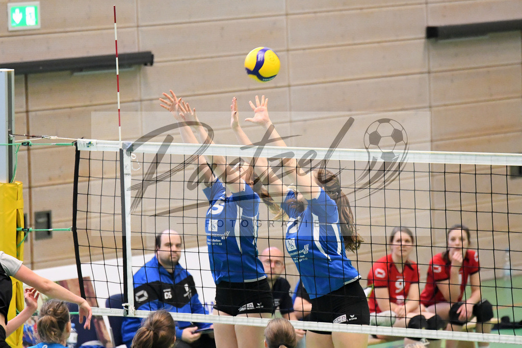 20200202_VCOOTB_0099 | Volleyball, Frauen:   waehrend des Spiels der Regionalliga NordWest zwischen VC Osnabrueck und Oldenburger TB in der Schlosswall-Halle am 02.02.2020 in Osnabrueck, Deutschland. - Realisiert mit Pictrs.com