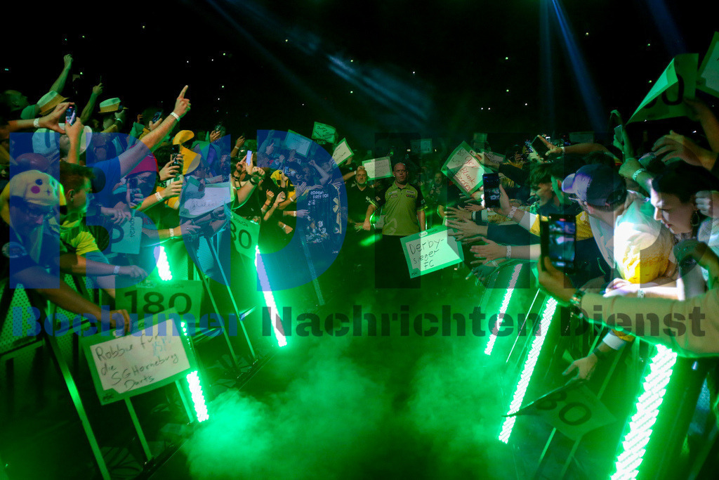  28.10.2023 - 
 | Sebastian Sendlak / Bochumer Nachrichtendienst (BOND) - PDC European Darts Championship: Achtelfinale - Realisiert mit Pictrs.com