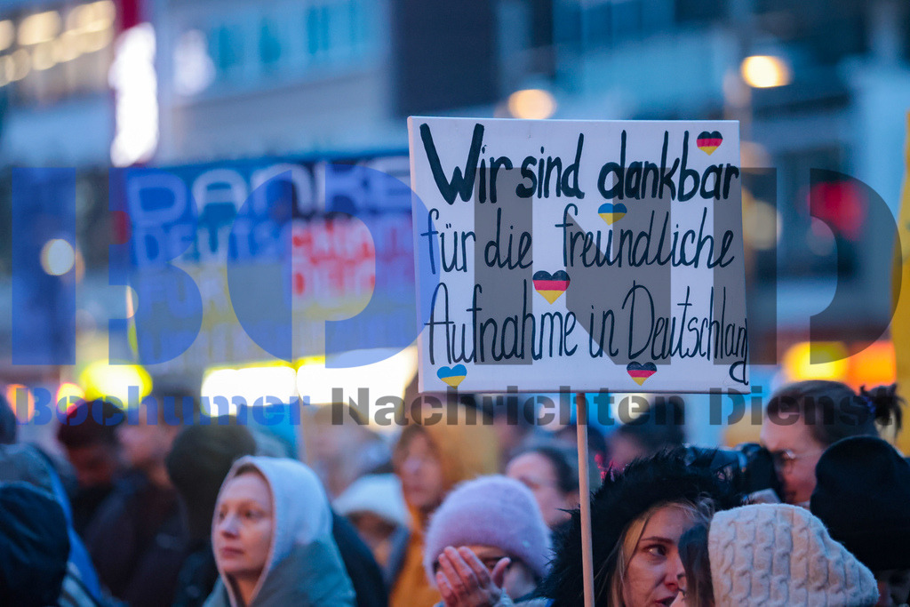 SES_BOCUKR20240223-31 | bond - Realisiert mit Pictrs.com