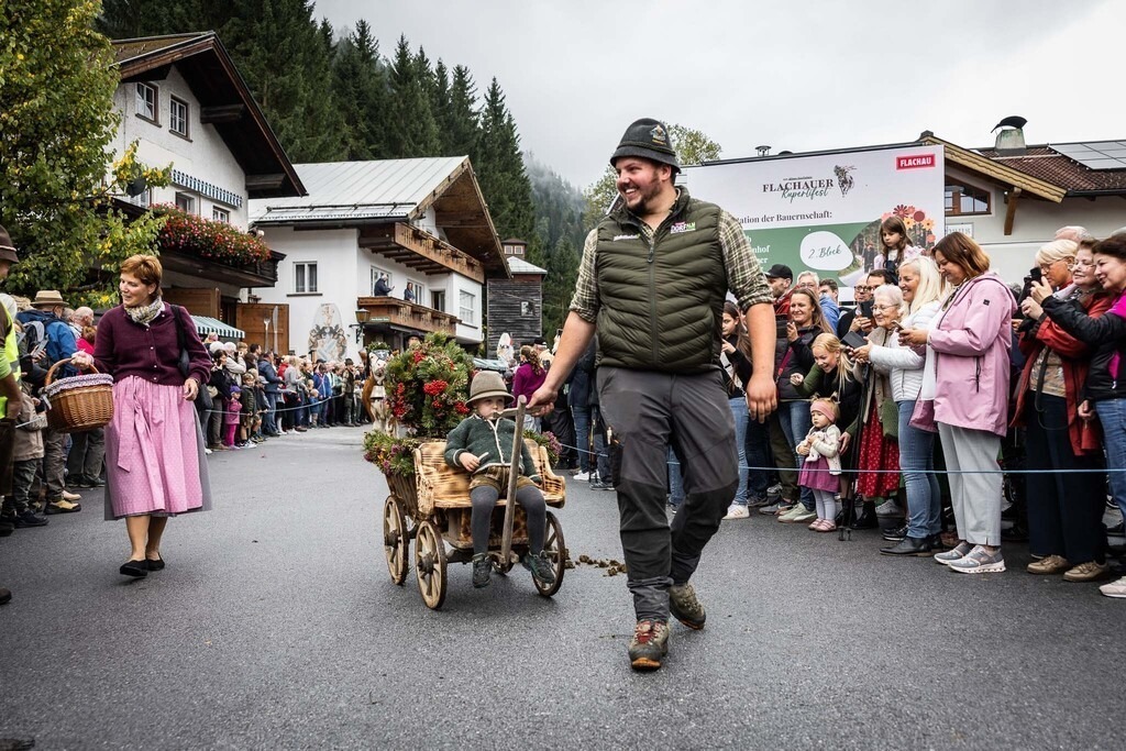 Rupertifest_Flachau_2k25_Webauflösung-190 | Bildershop Chri Fischbacher - Realisiert mit Pictrs.com