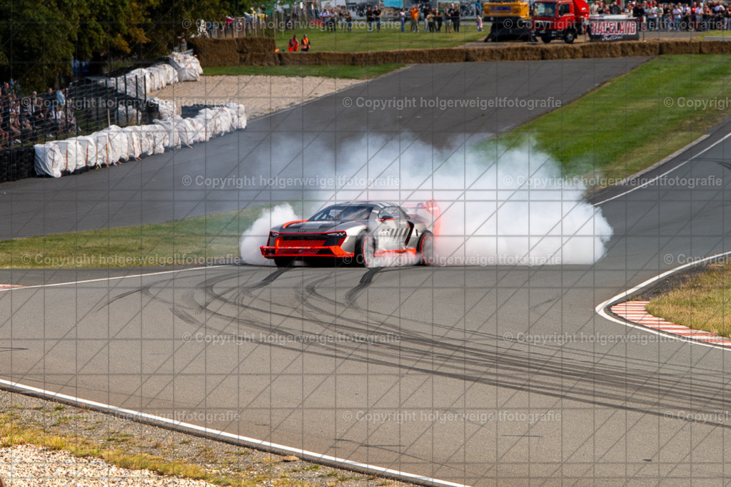 20250906160304D75_6480 | Bitte beachten!!!
Alle Fotos dieser Galerie sind nur grundbearbeitet. Im Falle eines Verkaufs, werde ich die Fotots noch mit dem nötigen Feinschliff versehen. - Realisiert mit Pictrs.com