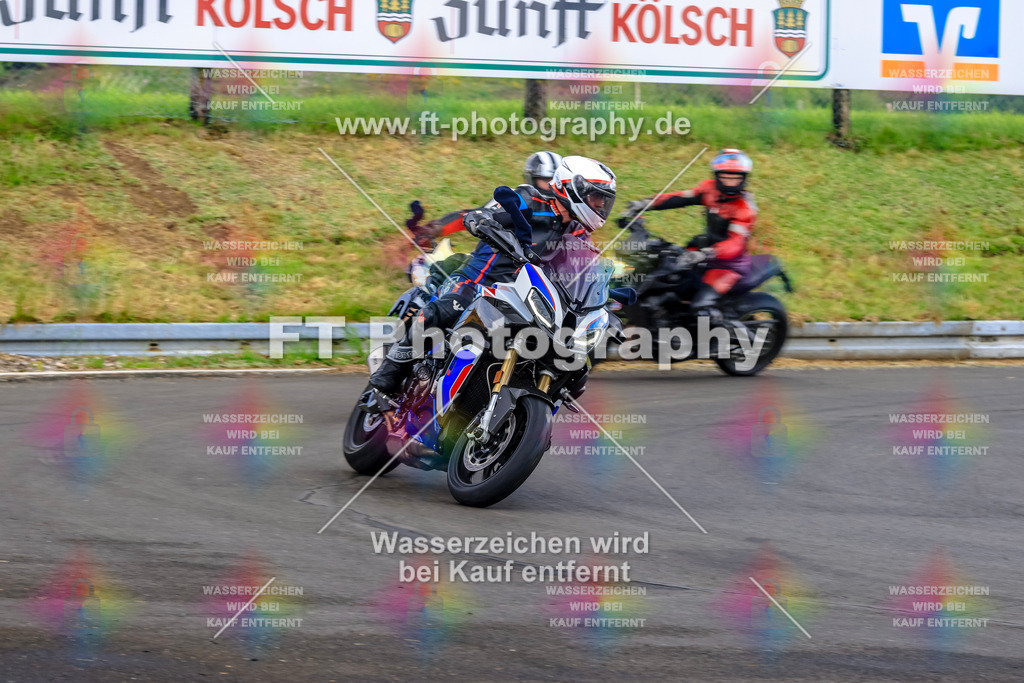 _OTO3578 | Hier findet Ihr Bilder von Touristenfahrten auf der Nürburgring Nordschleife oder von anderen Veranstaltungen die ich besucht habe. Viel Spass beim Durch Schauen 