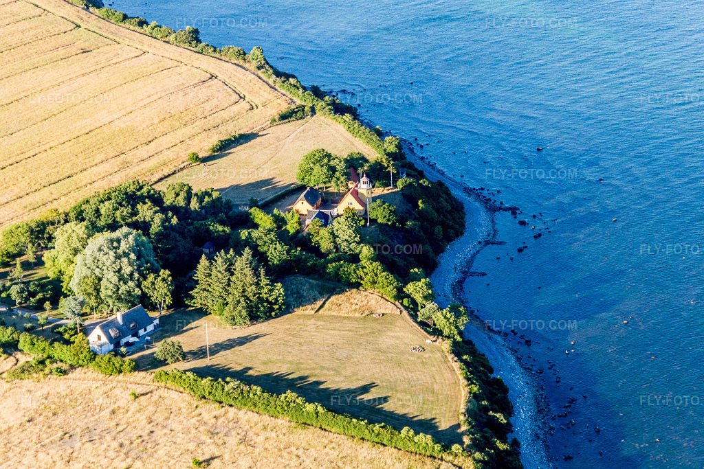 Aerial view: View of the town in Borre in the state Zealand, Denmark. – Photo: IMG_108551.jpg taken on 07/04/2018 by Werner Riehm/FLY-FOTO.com – Resolution of the original: 5472 x 3648 px