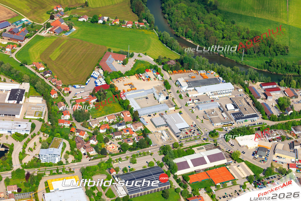 Die Luftaufnahme Neuhausen - Kempten Allgäu wurde vom UL-Flugzeug (keine Drohne) aus fotografiert.Hohe Druck- Auflösung-die Geschenkidee!