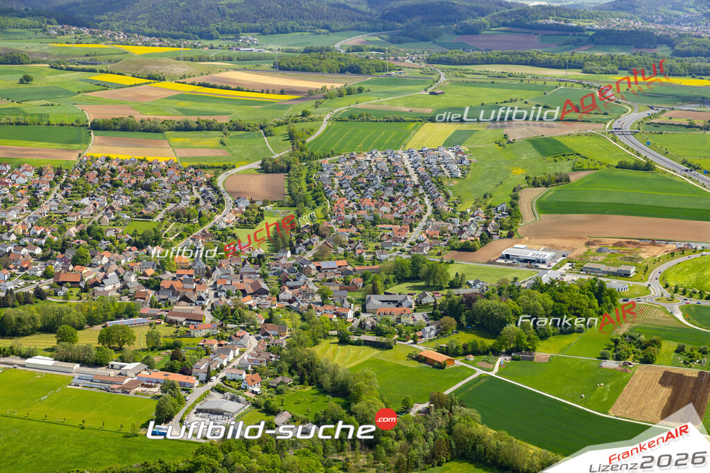 Die Luftaufnahme Unterlauter - Lautertal wurde 2022 vom Flugzeug aus (keine Drohne) erstellt. Hohe Auflösung -für große Poster und Wandbilder geeignet - Garantiert!