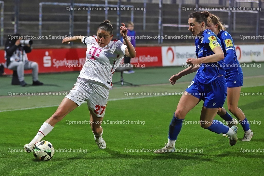 xSSC28032501016 | 28.03.2025, xsscx, Frauen Fußball, 1. FC Köln - FC Carl Zeiss Jena, 1. Fußball Bundesliga, Franz-Kremer-Stadion, Saison 2024 2025: Laura Donhauser (1. FC Köln 25) im Zweikampf gegen Merza Julevic (FC Carl Zeiss Jena 10) DFB regulations prohibit any use of photographs as image sequences and or quasi-video.