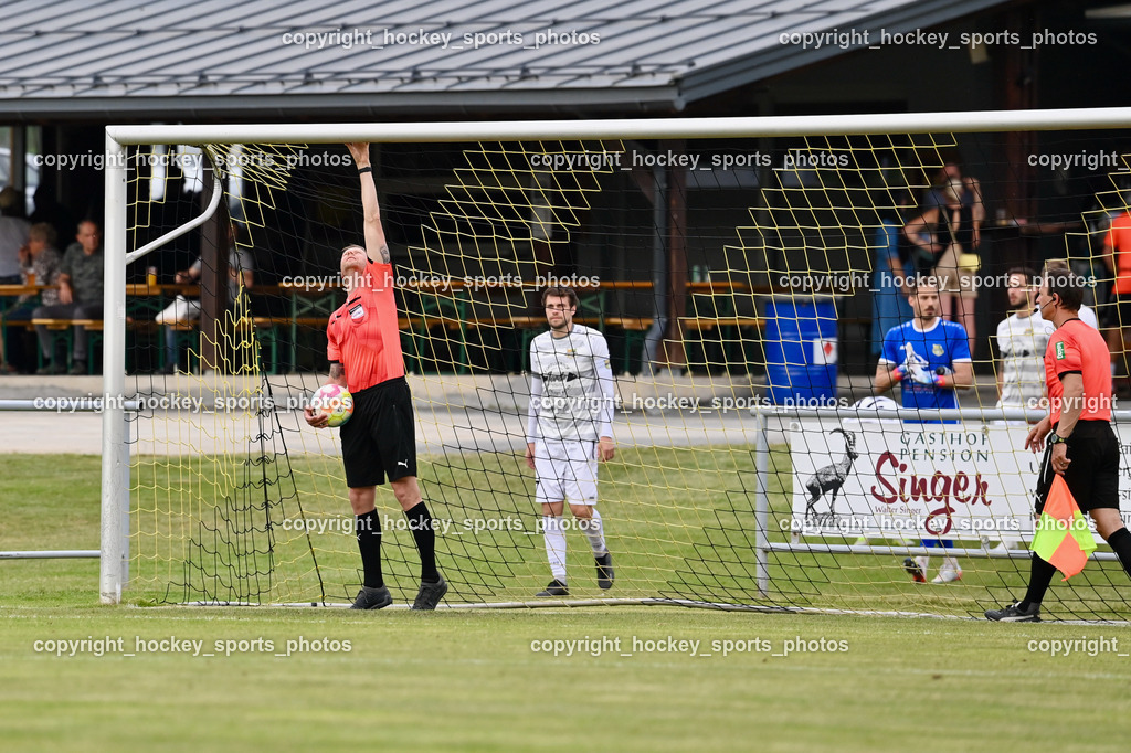 ASKÖ Köttmannsdorf vs. SV Feldkirchen 2.6.2023 | Orel Stephan, Glantschnig Gerold, Referee
