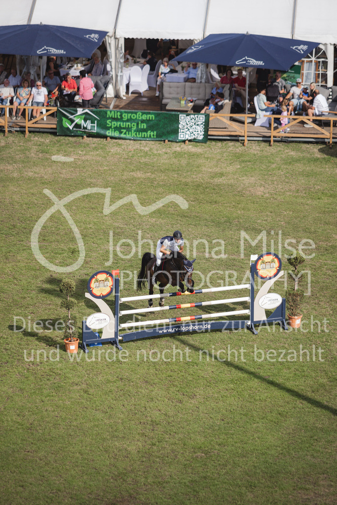 230715_LC_M2-SprmstAnf-702 | Deine schönsten Turniermomente als professionelle Fotos! Entdecke hochwertige Pferdesport-Fotografie im Online-Shop. Jetzt Fotos finden & bestellen!