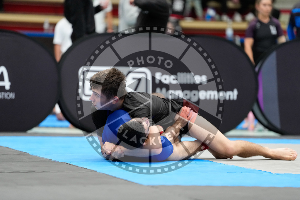 20250920PBB4926 | Athletes compete during the AJP Tour Hamburg International Jiu-Jitsu Championship, on September 20, 2025 in Hamburg, Germany. © Chiara Dazi / photoblackbelt