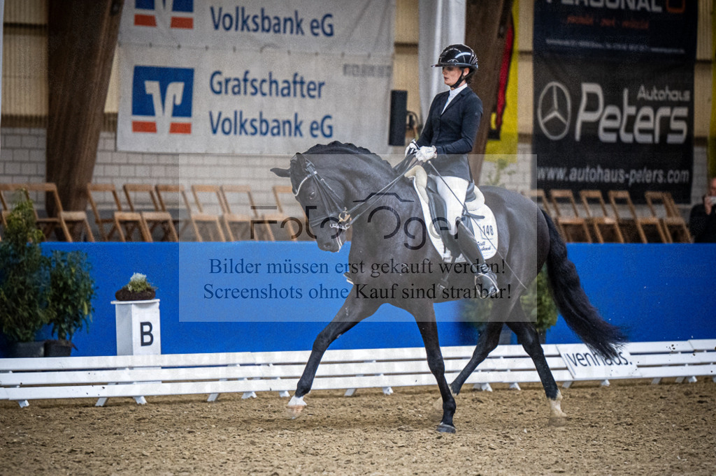 DOS_4359 | Entdecke hochwertige Reitturnierfotos von Foto Oger. Professionell, emotional und authentisch – jetzt Lieblingsmomente im Shop bestellen.Deutschlandweite Turnierfotografie. - Realisiert mit Pictrs.com