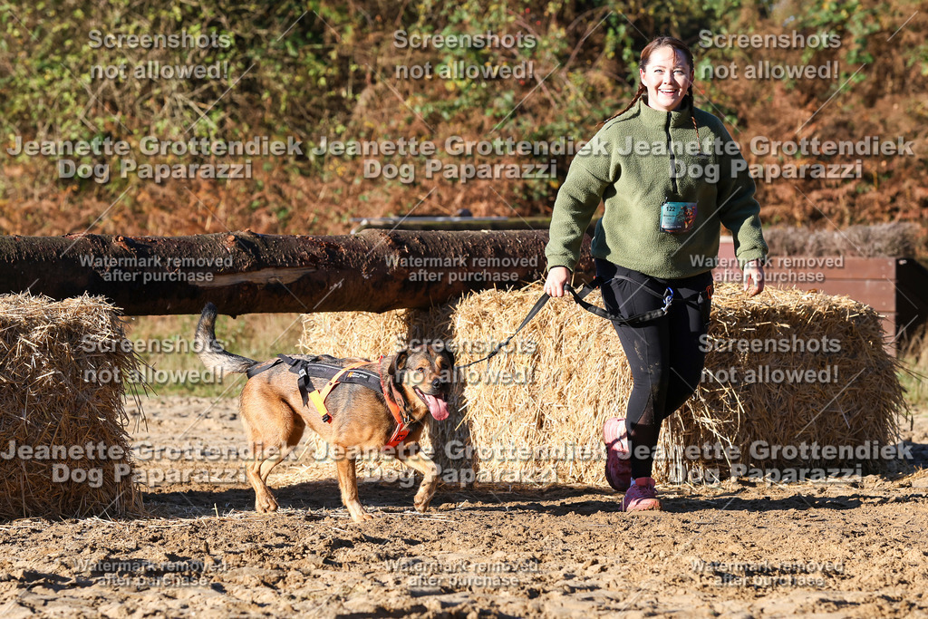 Dog Paparazzi - Strongdog 10-25-1372 | Dog Paparazzi Jeanette Grottendiek Fotografie & Videografie - Realisiert mit Pictrs.com