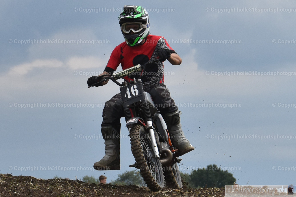 DSC_0029_01 (2) | Sportfotografie , Motorsport, Motoross, Reitsport, Mointainbike, Enduro,
Landschaft , Outdoor, Eventfotografie, Landschaft, Bilder online bestellen - Realisiert mit Pictrs.com