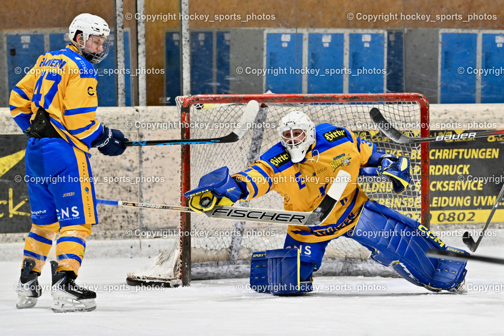 MET PHOTOVOLTAIK HORNETS SPITTAL vs. 1. EHC ALTHOFEN | #47 Rainer Michael EHC Althofen, #31 Horn Fabian EHC Althofen, MET PHOTOVOLTAIK HORNETS SPITTAL vs. 1. EHC ALTHOFEN, MET PHOTOVOLTAIK HORNETS SPITTAL vs. 1. EHC ALTHOFEN am 10.01.2026 in Spittal an der Drau (Eissportzentrum Spittal), Austria, (Photo by Bernd Stefan)