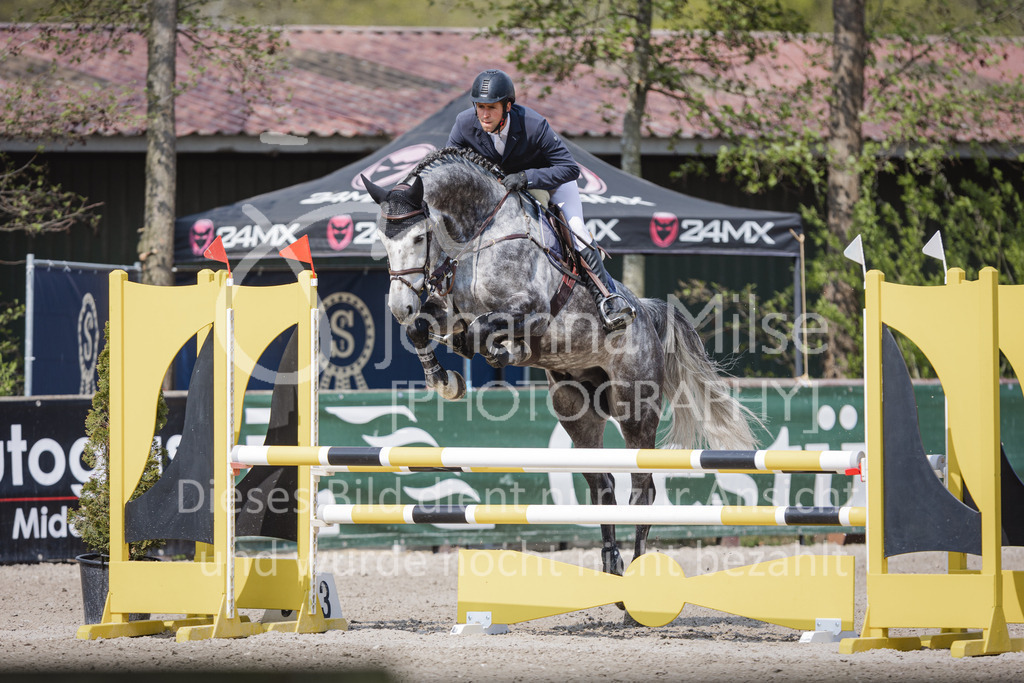 220426_Mühlen_SprPfA2-242 | Late Entry Mühlen
26.04.2022
02 Springpferde-A** 4-6j