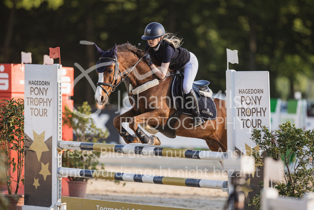250501_MünsterHandorf_PonyTrophy-362 | Deine schönsten Turniermomente als professionelle Fotos! Entdecke hochwertige Pferdesport-Fotografie im Online-Shop. Jetzt Fotos finden & bestellen!