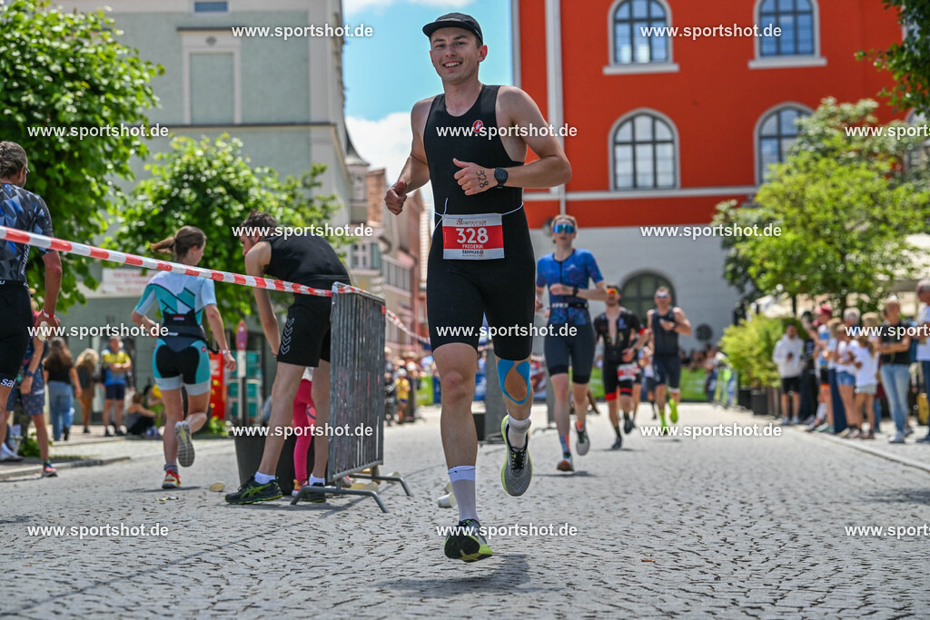 DSC_9185 | Stadttriathlon Erding                                          #yourpictrs                                                         PhotoCredit: www.sportshot.de