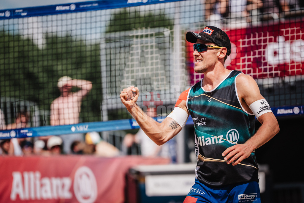 Beachvolleyball | Männer | Allianz German Beach Tour 2025 | Tourstop Hamburg | 31.05.2025 | Bennet Poniewaz jubelt