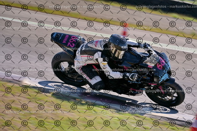 26bt05-0064 | markuskiefer.com - Realisiert mit Pictrs.com