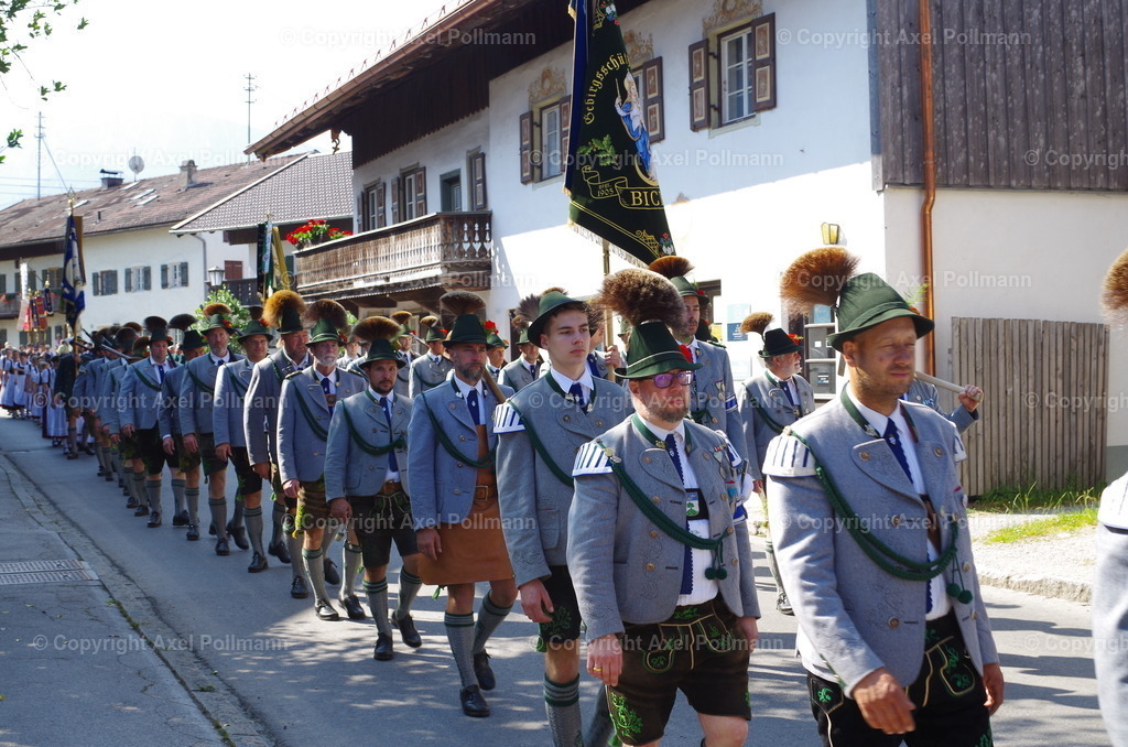 IMGP3627 | fotografiert von Axel PollmannLeonhardi Wallfahrt Benediktbeuern und Murnau, Fronleichnam, Fasching, Landschaft im Loisachtal und Benediktbeuern  - Realisiert mit Pictrs.com