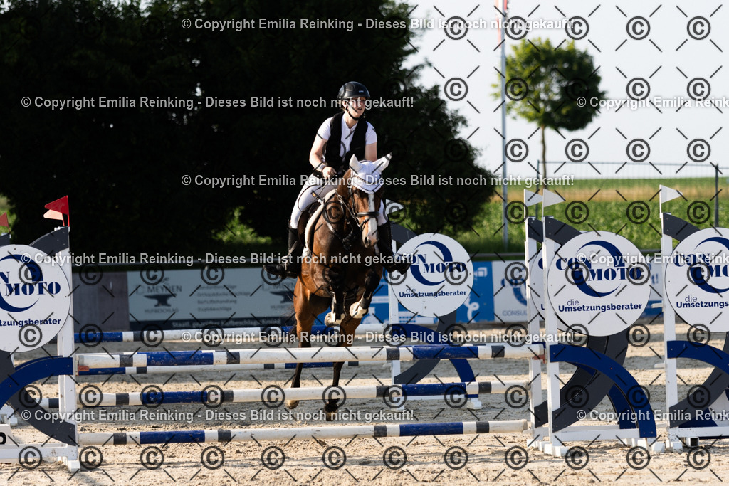 CL5A1461 | Emilia Reinking Fotografie - Realisiert mit Pictrs.com