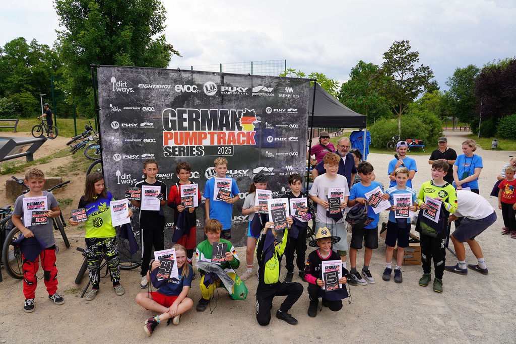Siegerehrung-DSC02260_gunter | German Pumptrack Series - Realisiert mit Pictrs.com