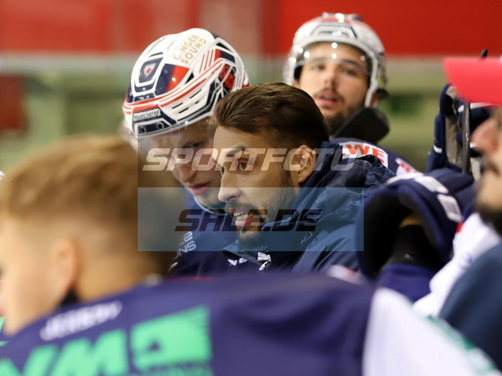Raphael Joly - HC HIN | Raphael Joly - HC HIN - Realisiert mit Pictrs.com