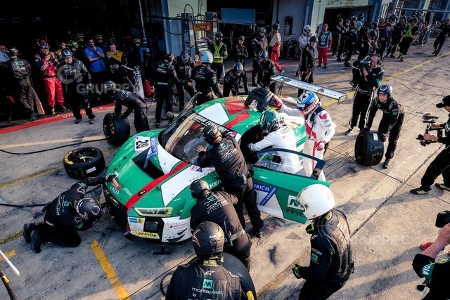 24hNbg17_X150509OK_TU | 24 Stunden Nürburgring 2017, Nürburgring-Nordschleife - Foto: Gruppe C Photography - Realisiert mit Pictrs.com