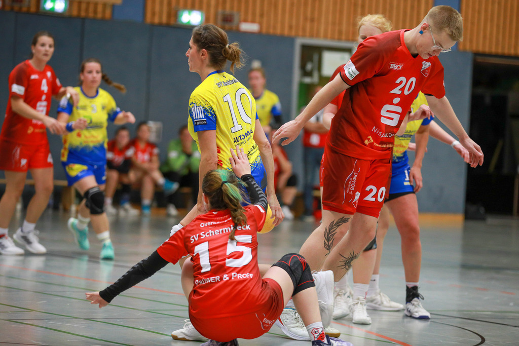 SVN_SvSchermbeck_051024_160 | Bildergalerie von Sport-Ereignissen aber auch von weiteren spannenden Dingen - nicht nur vom Niederrhein. In Anlehnung an den bekannten Spruch von Hanns Dieter Hüsch heißt das Motto: "Niederrhein ist überall".  - Realisiert mit Pictrs.com