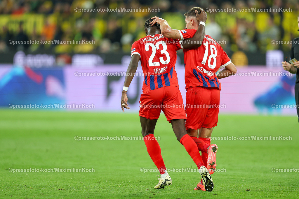 BVB13092401034 | 13.09.2024, 1. Fußball Bundesliga, Borussia Dortmund - 1. FC Heidenheim 1846, Signal Iduna Park, Saison 2024 2025: Torjubel nach dem 1:2 durch Marvin Pieringer (Heidenheim #18) zusammen mit Omar Traore (Heidenheim #23) DFB regulations prohibit any use of photographs as image sequences and or quasi-video.