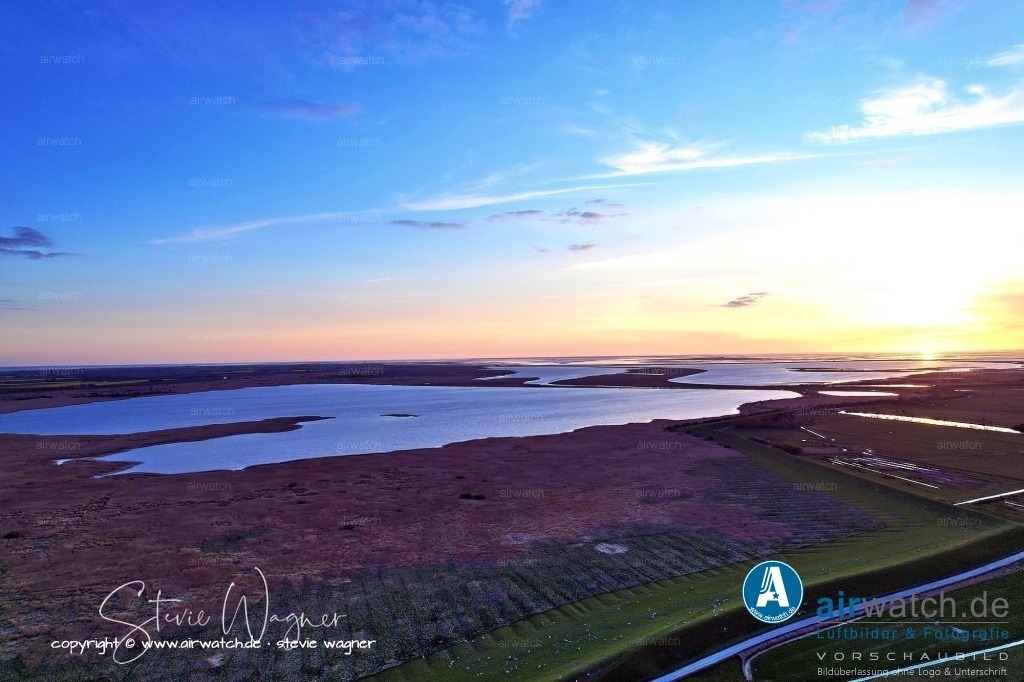 Luftbilder Hattstedtermarsch | Luftbilder, Nordsee, Nordfriesland, Hattstedtermarsch, Deichweg, Ripplingweg, Seedeichgraben, Holmersee
