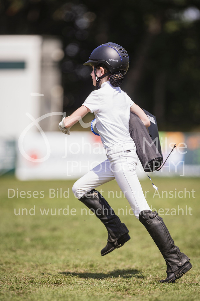 240720_LC_Reiter-WB-139 | Deine schönsten Turniermomente als professionelle Fotos! Entdecke hochwertige Pferdesport-Fotografie im Online-Shop. Jetzt Fotos finden & bestellen!