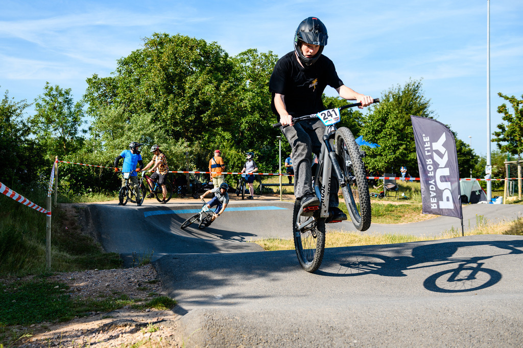 2025.05.31_869_3729-Eugen | German Pumptrack Series - Realisiert mit Pictrs.com