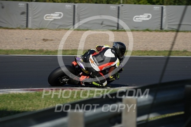 2024_08_10_PBK_25402 | Sportfotografie; SlowMotion; Video; Rennstrecke; Hafeneger; Speer; Racing; RSE; BMW; CBO; Trackday; Motorsportarena; Hockenheimring; Brno; Most; Barcelona; Valencia