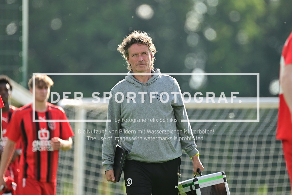 Fußball I Jugend I Saison 2024-2025 I Regionalliga I 26. Spieltag I JFV A-_O-_B-_H-_H - JFV Lübeck I 31.05.2025 I 048077 | Der Sportfotograf. - Realisiert mit Pictrs.com