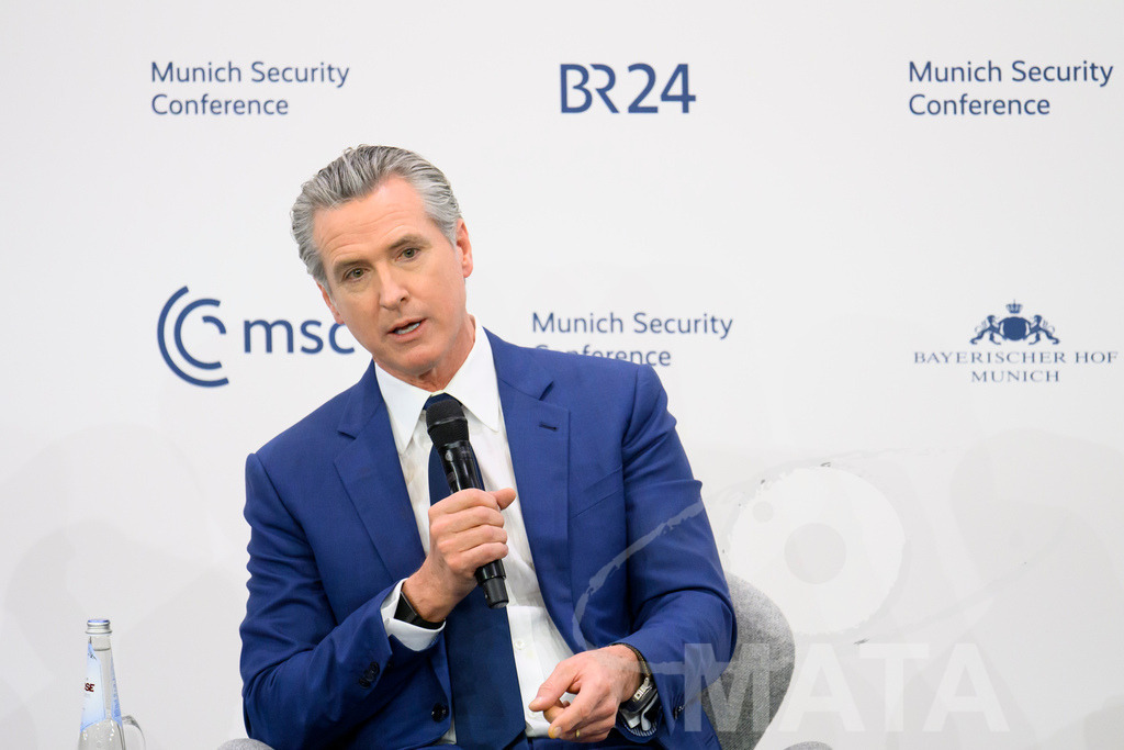 _DWA6214 | MATA IndoCon - Realisiert mit Pictrs.com