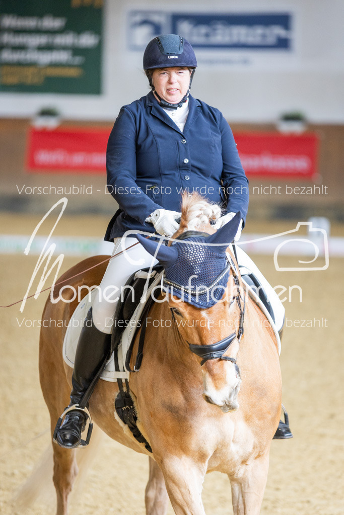 Sth-LPO25-L-Kür-075 | MomenTaufnahmen Pferdesportfotos