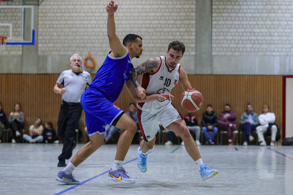 Regio BAYER GIANTS vs NEW Elephants Grevenbroich-66 | Fotos von Basketballspielen aus dem Raum NRW fotografiert von Gero Mueller-Laschet und Daniel Schaefer - Realisiert mit Pictrs.com