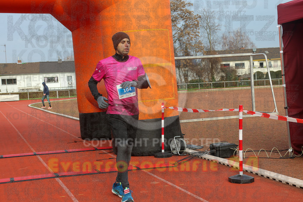 230129_1124_EX1_4882 | Sportfotografie im Rhein-Sieg Kreis, Köln, Bonn, NRW, Rheinland Pfalz, Hessen, etc. Unser Tätigkeitsfeld umfasst den Laufsport vom Volkslauf über den Marathon, Duathlon, Triathon bis zum Ultralauf wie Kölnpfad Ultra oder Schindertrail.