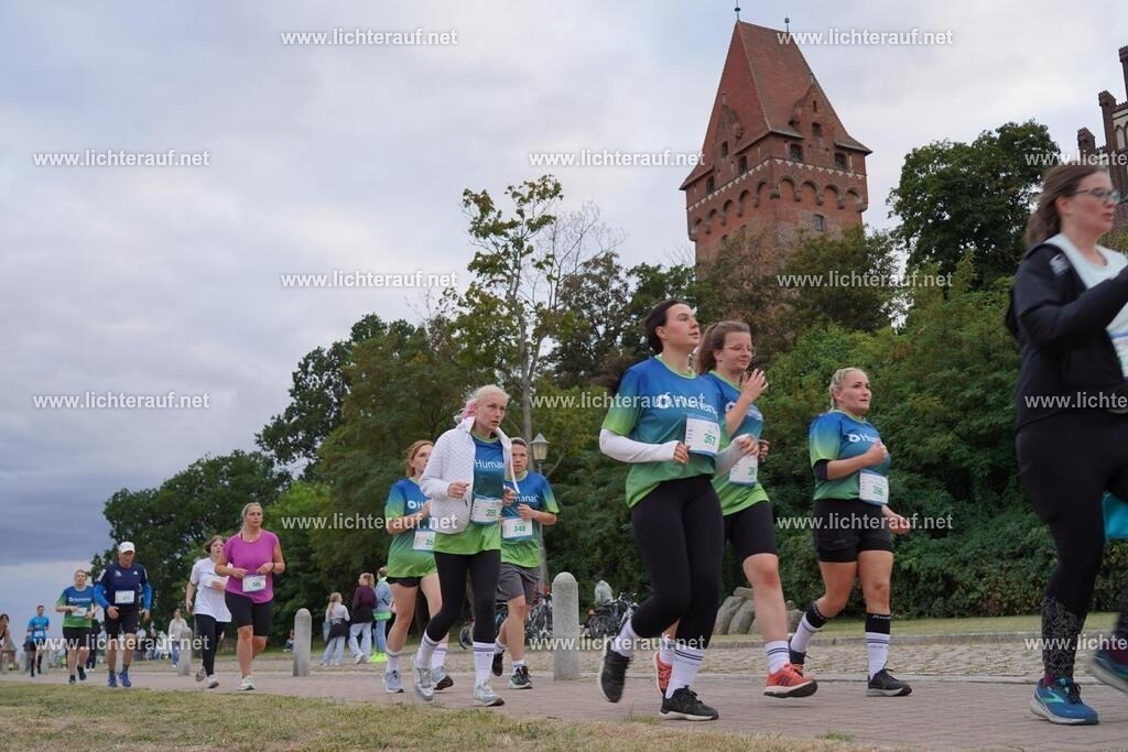 DSC05271 | Lichterlauf  - Realisiert mit Pictrs.com