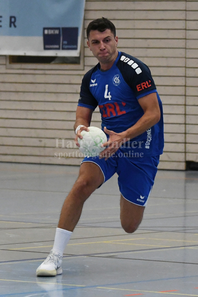 HC Deggendorf : TSV Rottenburg | HC Deggendorf : TSV RottenburgEndergebnis 34:21Valentin Lotos (Kapitän HC Deggendorf) - Realisiert mit Pictrs.com