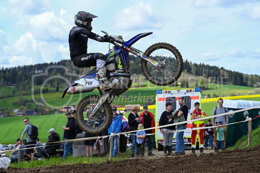 Motocross Schlatt bei Winterthur - 29. April 2023 | #712 Steiner Roger aus Steinerberg (CH) auf Sherco in der Kategorie Hobby Open am Motocross Schlatt bei Winterthur, 29. April 2023.
Instagram: @mx_schlatt | @mc_wila | @sam_schweiz
Bild: Sportfotografie Markus Aeschimann | www.markus-aeschimann.ch - Realisiert mit Pictrs.com