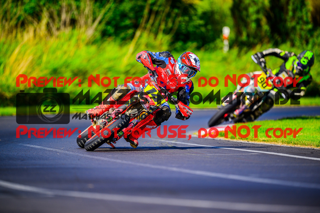 MaZZes_FotoMatrix_240714_6007705_0040 | S1