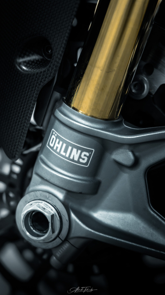 Ducati Panigake V2S | Entdecken Sie die faszinierende Welt von Alexander Tschuncky Arts: Kreative Fotografie, atemberaubende Automobilkunst und hochwertiger Bilderdruck. Lassen Sie sich inspirieren! - Realisiert mit Pictrs.com